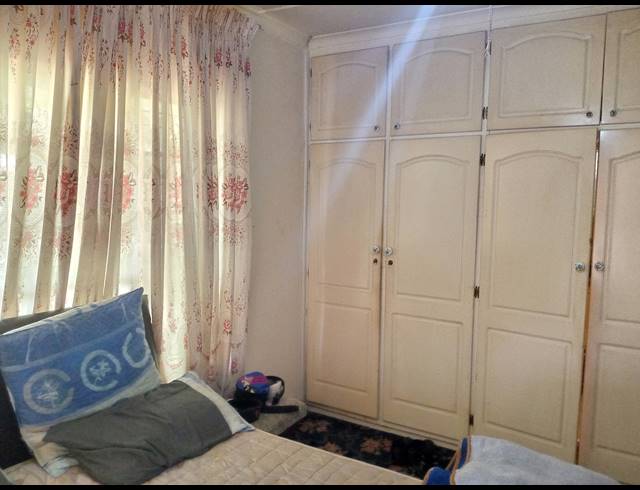 4 BEDROOM HOUSE FOR SALE IN RAISETHORPE